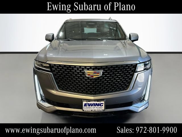 Used 2022 Cadillac Escalade Luxury w/ LPO, Illumination Package RWD image 2