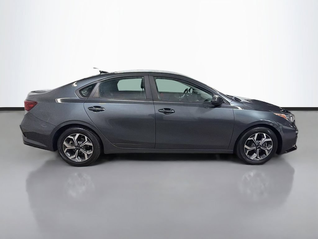 Used 2020 Kia Forte LXS FWD image 10