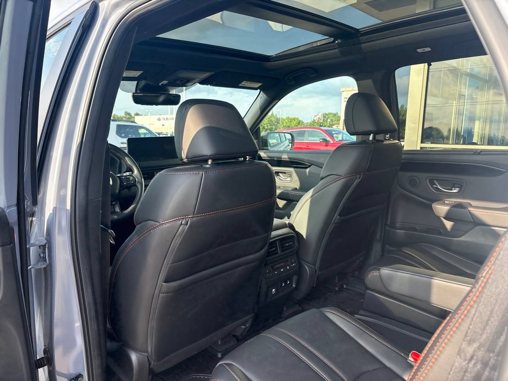 Certified 2026 Honda Pilot TrailSport image 40