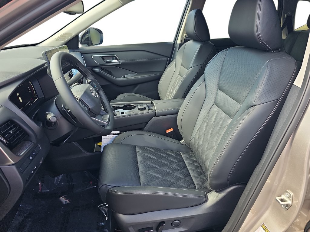 New 2026 Nissan Rogue Platinum w/ Platinum Premium Package AWD/4WD image 15