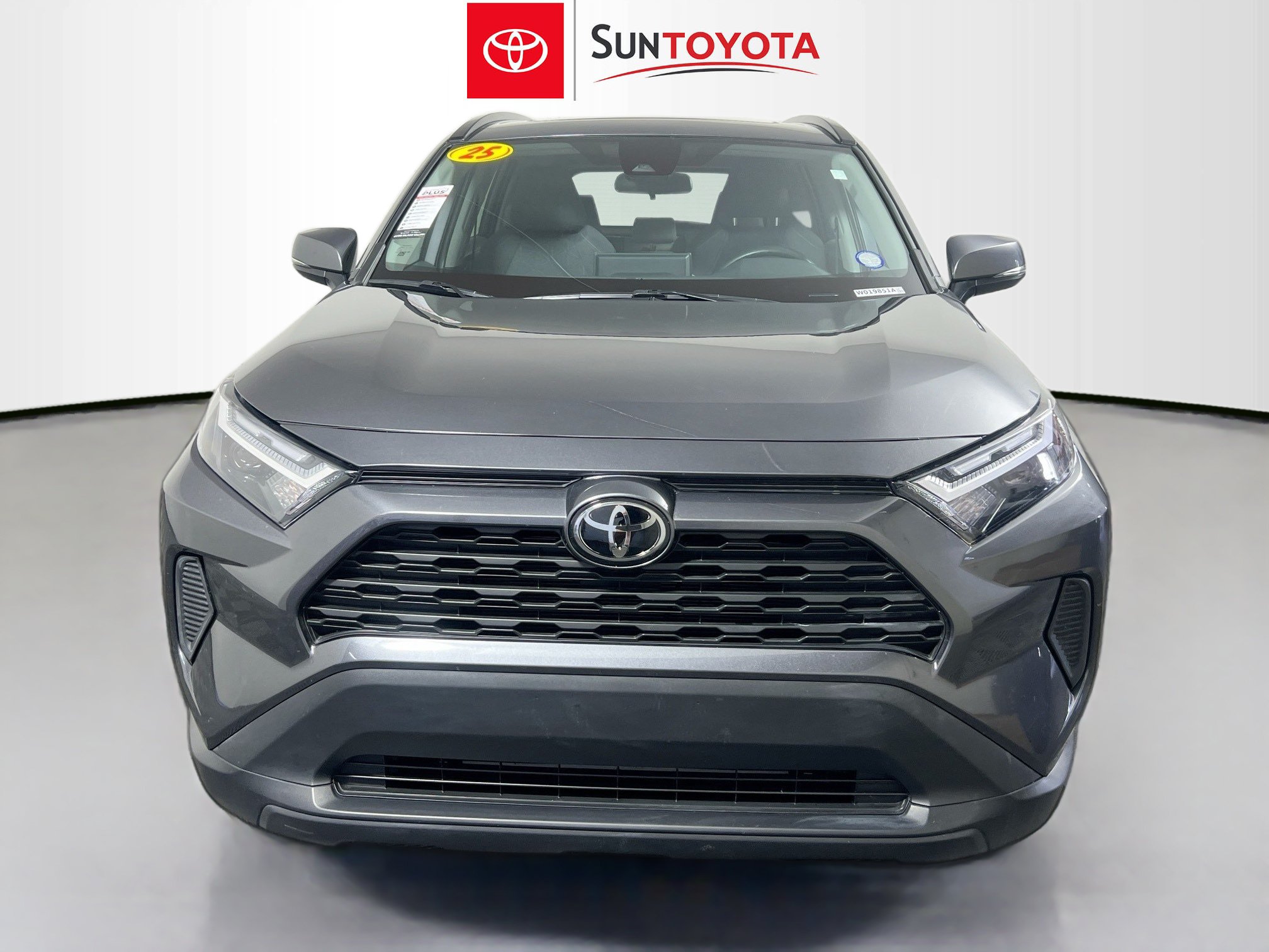 Used 2025 Toyota RAV4 XLE FWD image 10