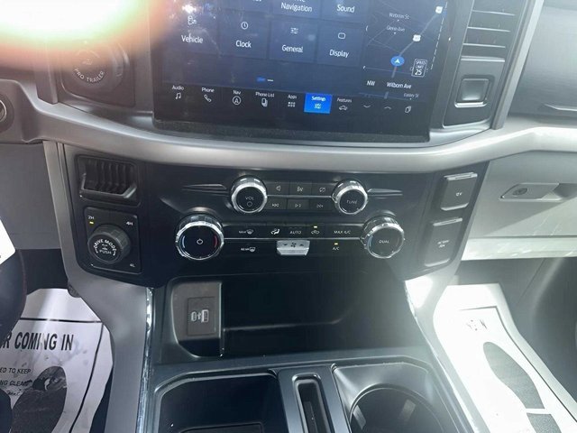 Used 2024 Ford F150 XLT w/ Mobile Office Package image 12