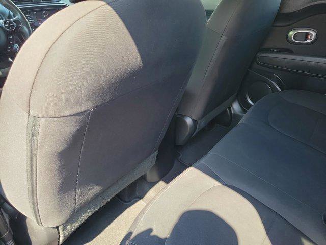 Used 2019 Kia Soul FWD image 11