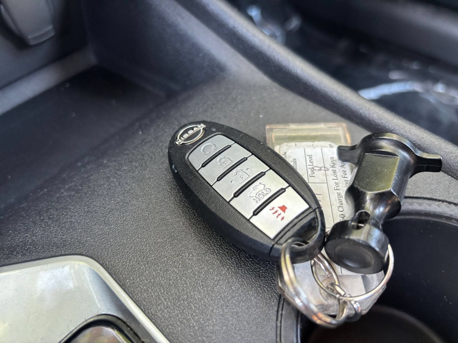 Used 2025 Nissan Altima 2.5 SV FWD image 21