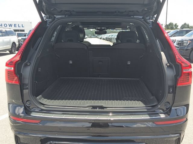 Used 2024 Volvo XC60 B5 Ultimate w/ Protection Package Premier AWD/4WD image 26