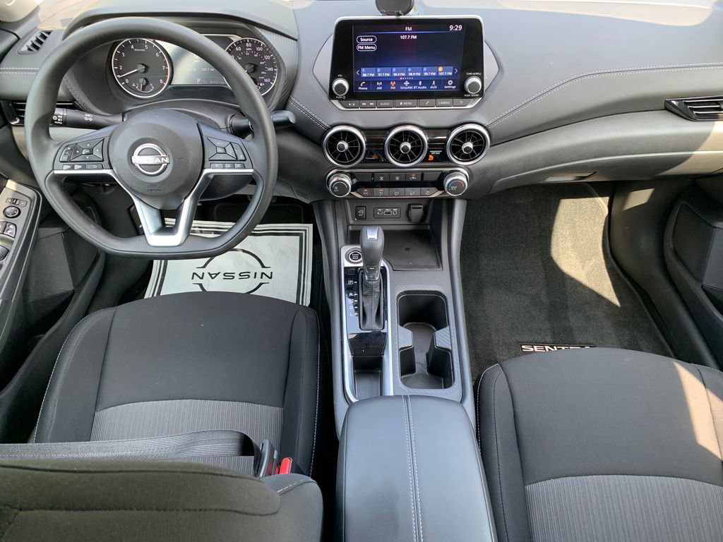 Used 2024 Nissan Sentra SV FWD image 14