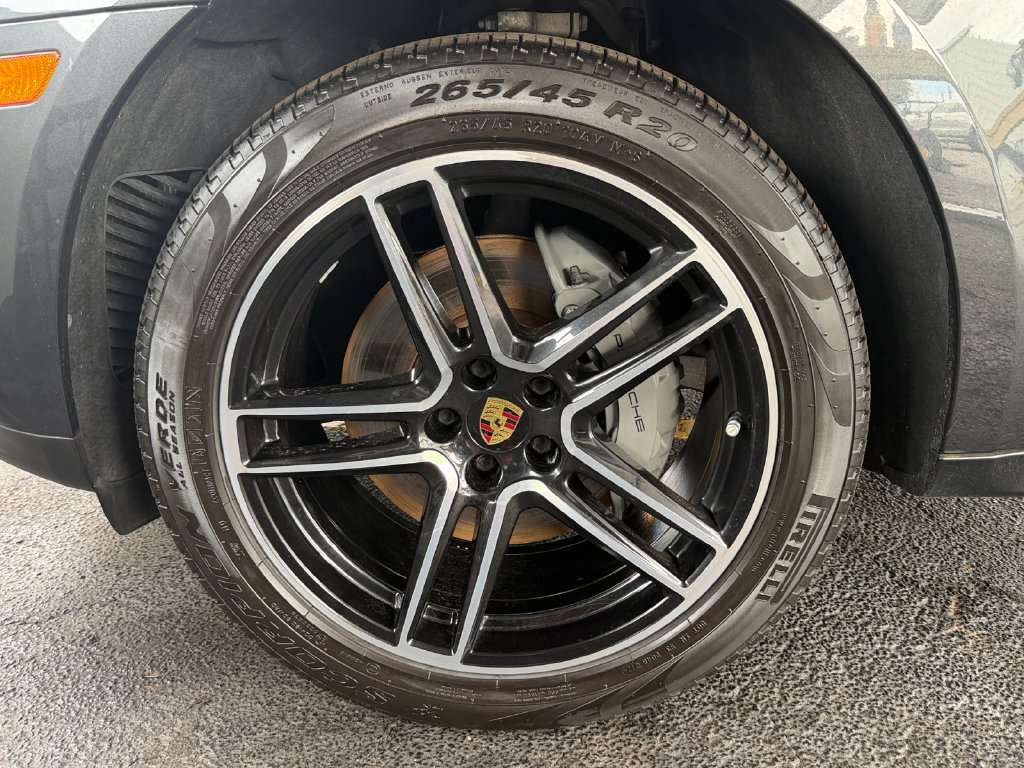 Used 2021 Porsche Macan S AWD/4WD image 48
