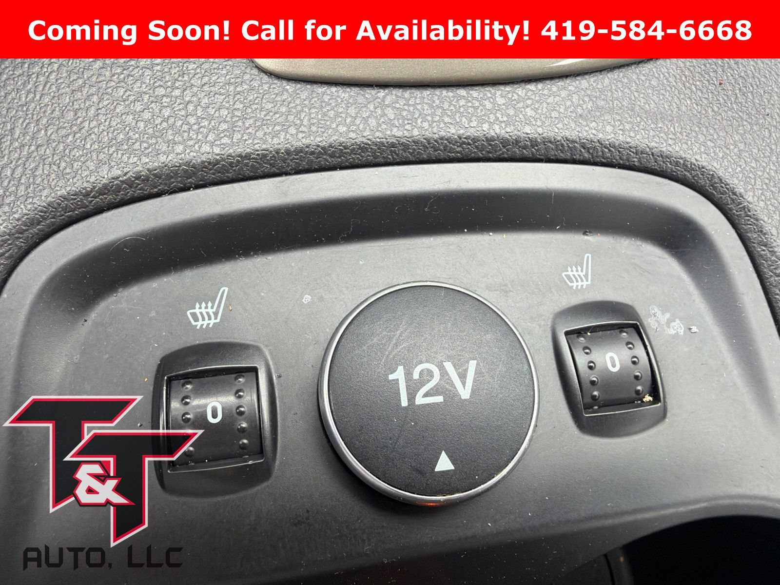 Used 2012 Ford Focus SEL FWD image 11