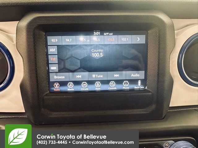 Used 2021 Jeep Wrangler Unlimited Islander image 23