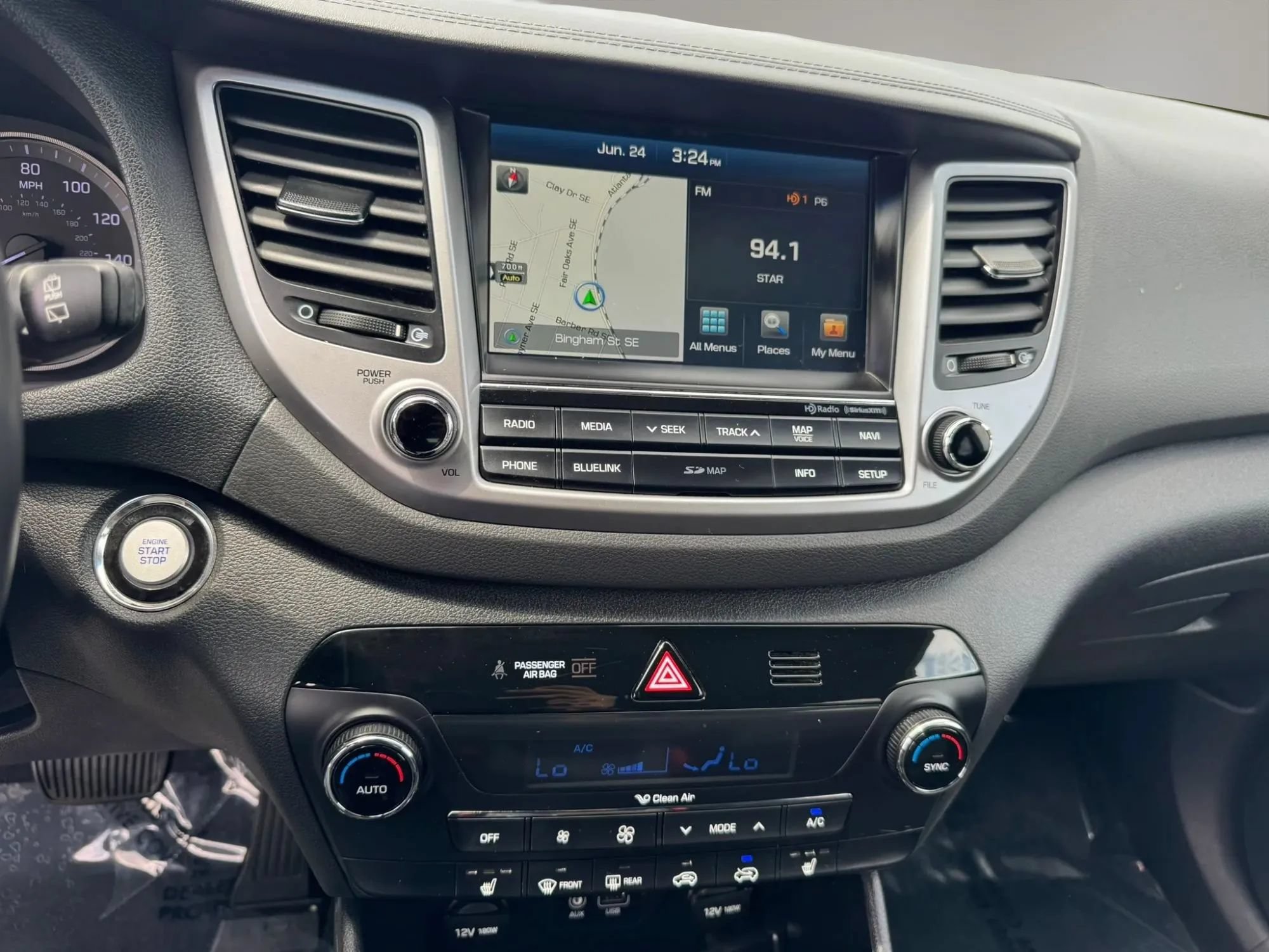 Used 2016 Hyundai Tucson Limited FWD image 18