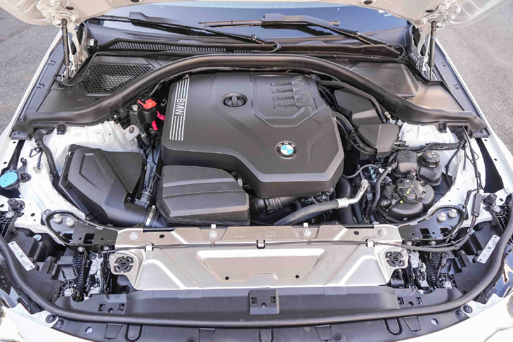 New 2026 BMW 230i Coupe w/ Premium Package RWD image 25