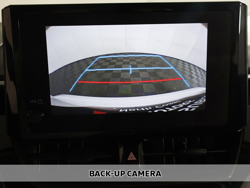 Used 2023 Toyota Corolla LE image 4