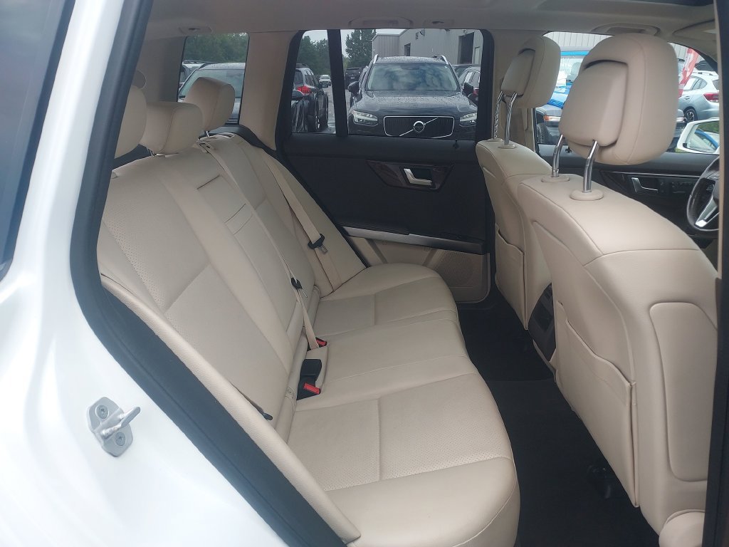 Used 2014 Mercedes-Benz GLK 250 BlueTEC 4MATIC image 31