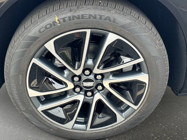 New 2027 Cadillac Optiq Sport AWD/4WD image 9