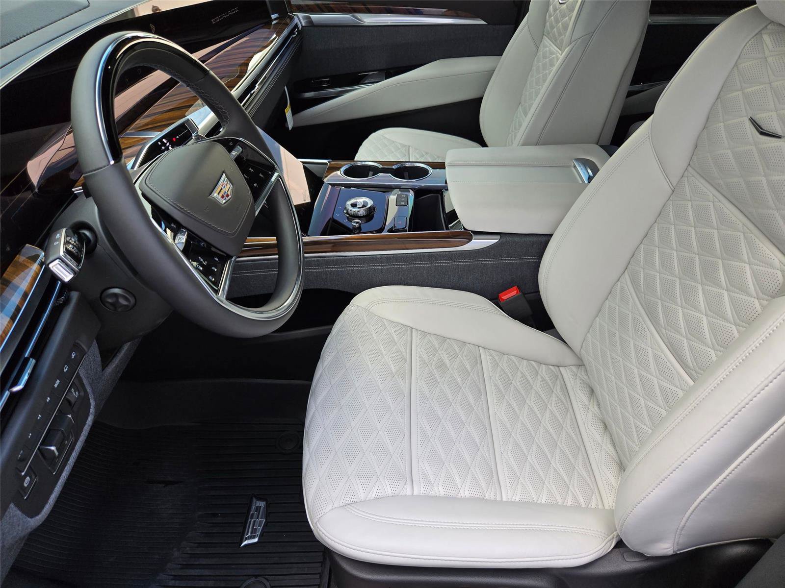 New 2026 Cadillac Escalade Platinum Sport w/ LPO, ONYX Package AWD/4WD image 11