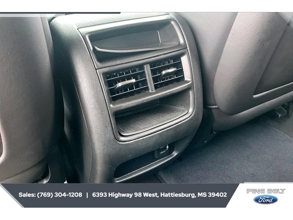 Used 2019 Cadillac XT5 Luxury FWD image 25