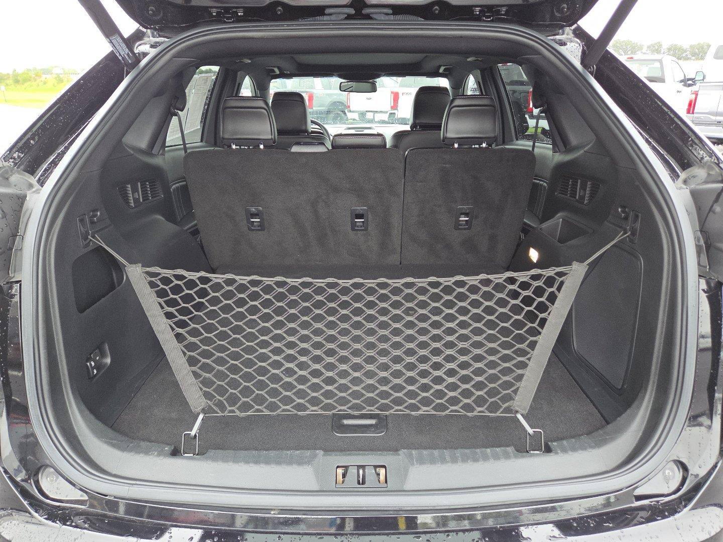 Used 2020 Ford Edge ST w/ Equipment Group 401A AWD/4WD image 18