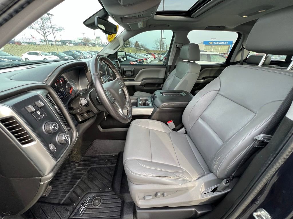 Used 2018 Chevrolet Silverado 1500 LTZ Z71 w/ Centennial Edition image 17