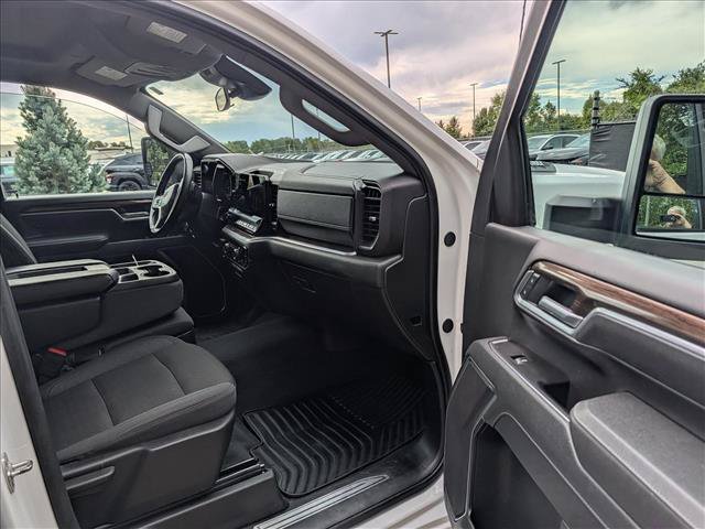 Used 2025 Chevrolet Silverado 2500 LT w/ Convenience Package AWD/4WD image 13