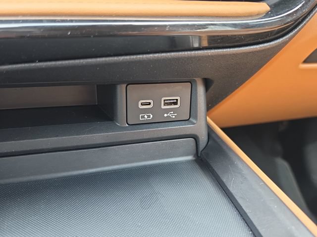 Used 2024 Lexus NX 250 FWD w/ Cold Area Package image 28