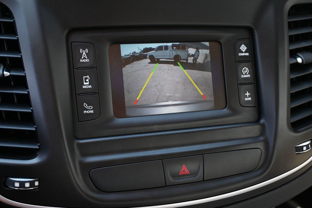 Used 2015 Chrysler 200 Limited w/ Convenience Group FWD image 14