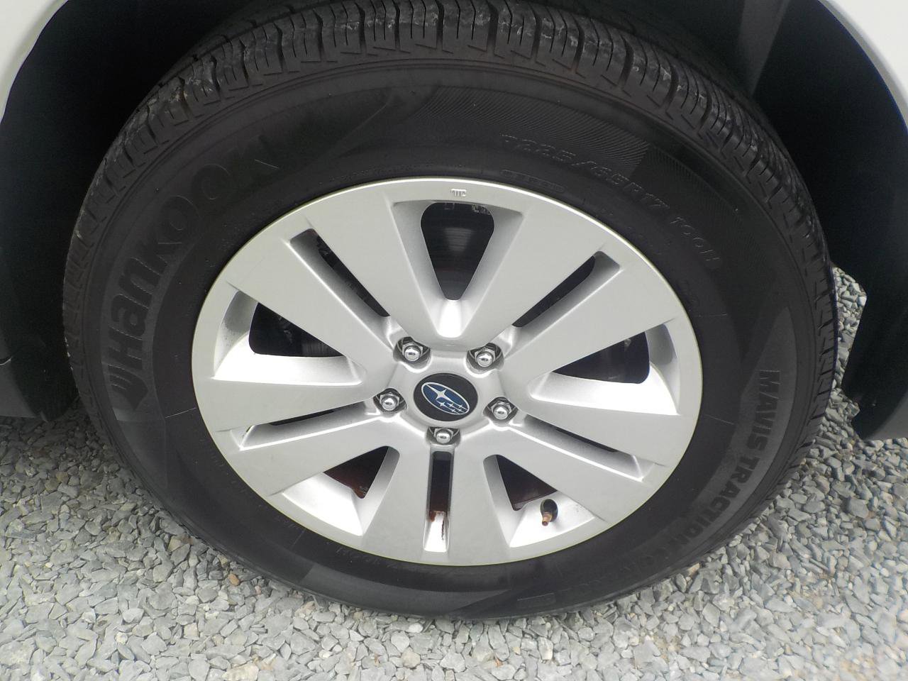 Used 2016 Subaru Outback 2.5i Premium AWD/4WD image 34