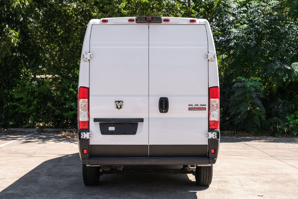 Used 2022 RAM ProMaster 2500 w/ Interior LED Lighting Group FWD image 9