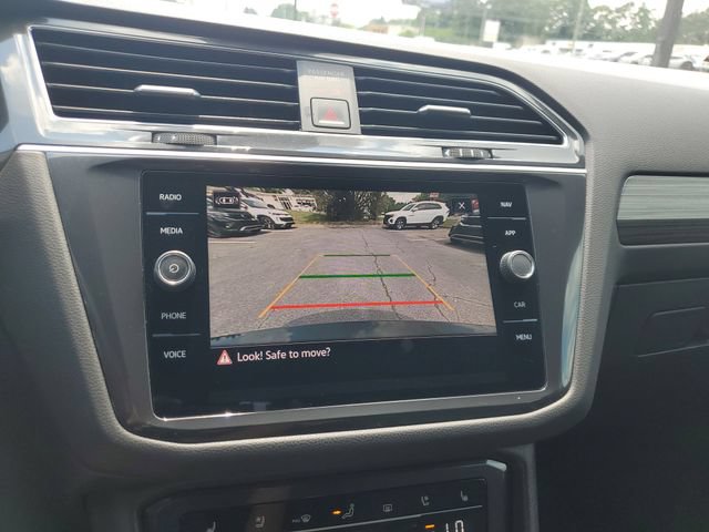 Certified 2023 Volkswagen Tiguan SEL R-Line AWD/4WD image 23