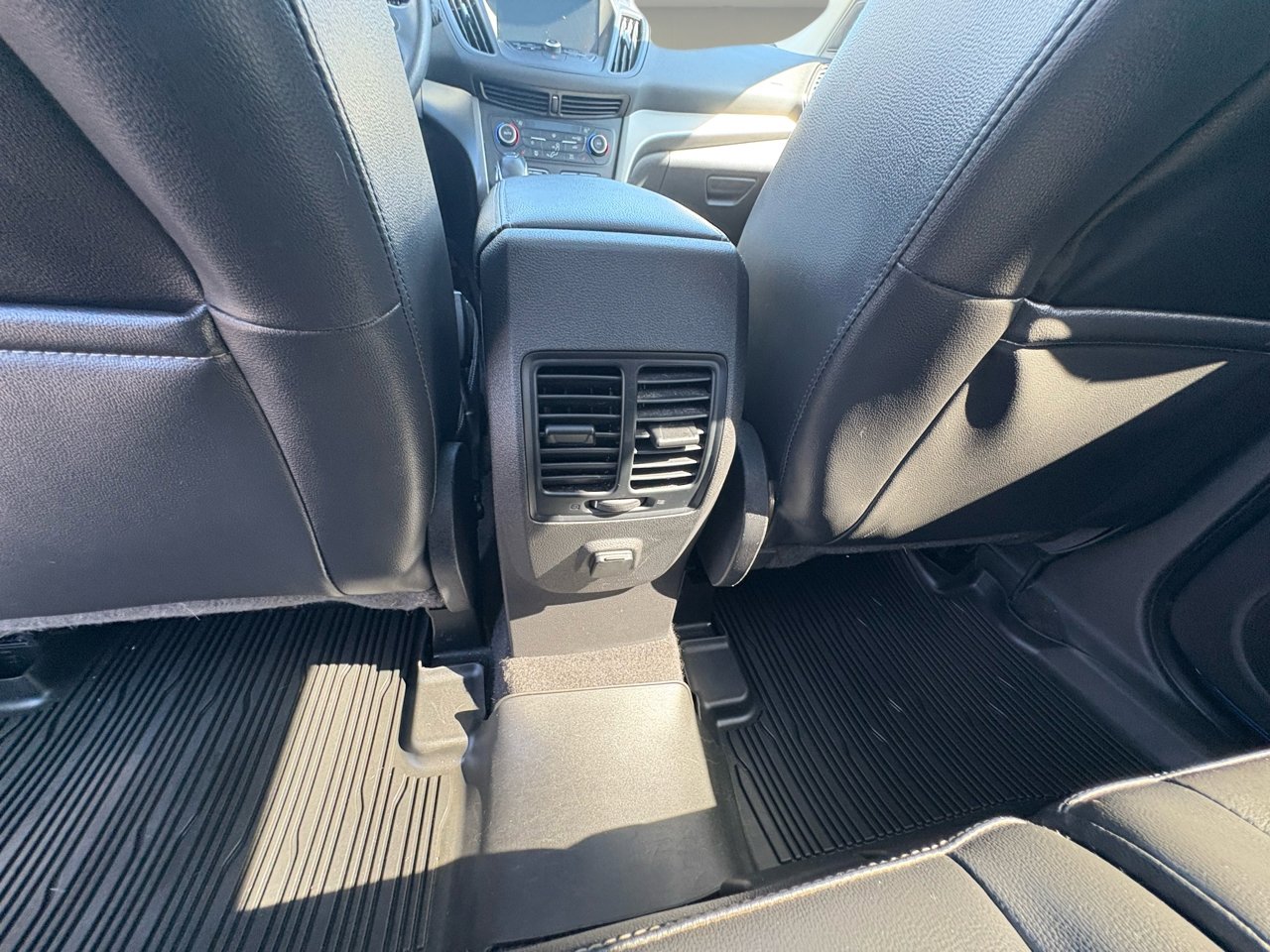 Used 2018 Ford Escape SEL w/ Ford Safe & Smart Package image 36