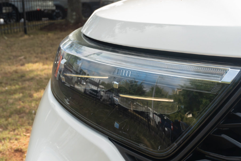 Used 2023 Ford Explorer ST RWD image 6