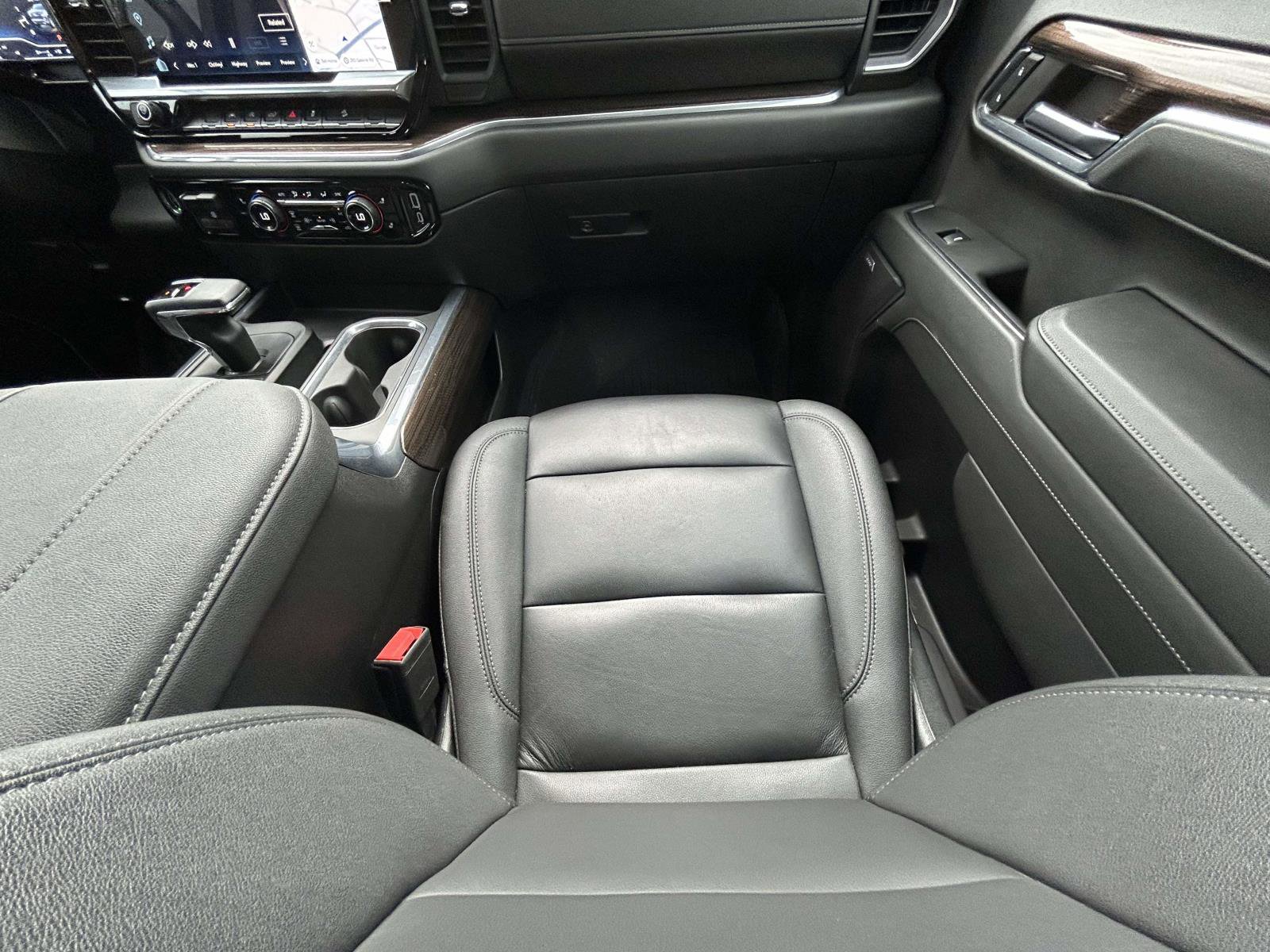 Used 2024 Chevrolet Silverado 1500 RST image 14