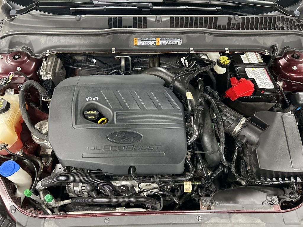 Used 2017 Ford Fusion SE w/ Fusion SE Technology Package image 26