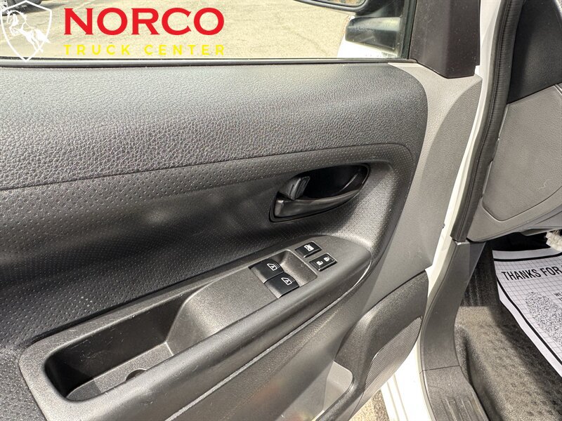 Used 2021 Nissan NV200 S FWD image 18
