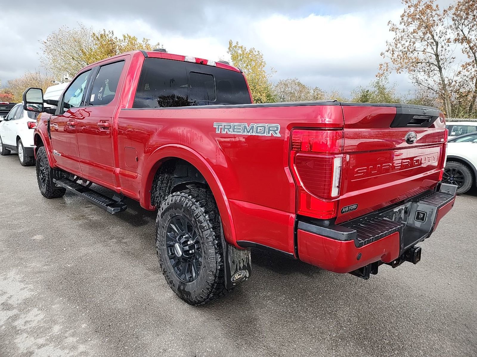 Used 2021 Ford F350 Lariat w/ Tremor Off-Road Package image 6