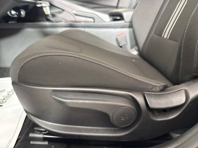 Used 2021 Hyundai Elantra SEL FWD image 15