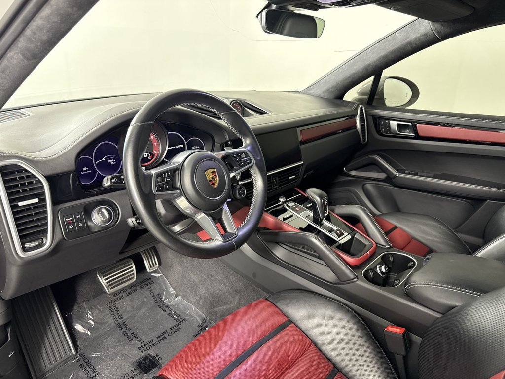 Certified 2023 Porsche Cayenne GTS w/ Premium Package Plus AWD/4WD image 4