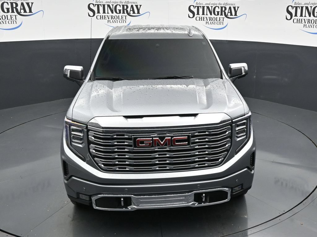 Used 2025 GMC Sierra 1500 Denali w/ Denali Reserve Package AWD/4WD image 19