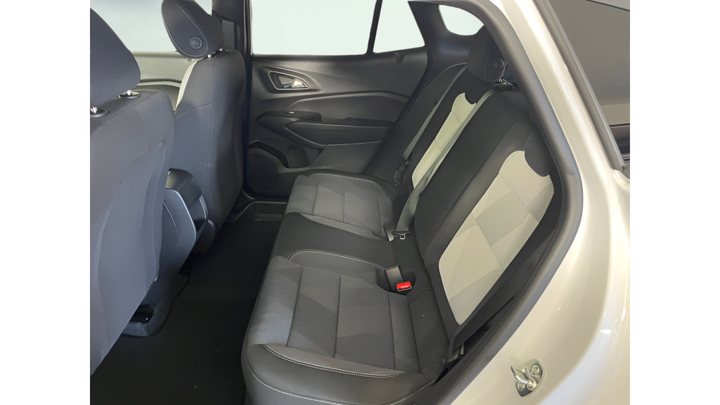 New 2026 Chevrolet Trax RS w/ Driver Confidence Package FWD image 10