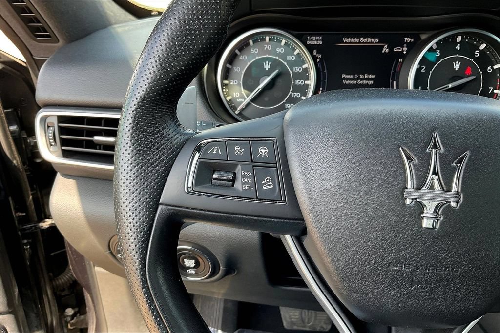Used 2023 Maserati Levante Modena AWD/4WD image 11