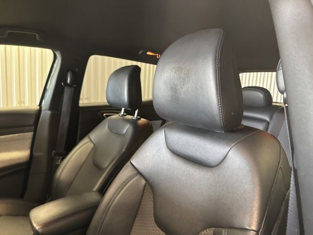 Used 2024 Jeep Compass Latitude image 37