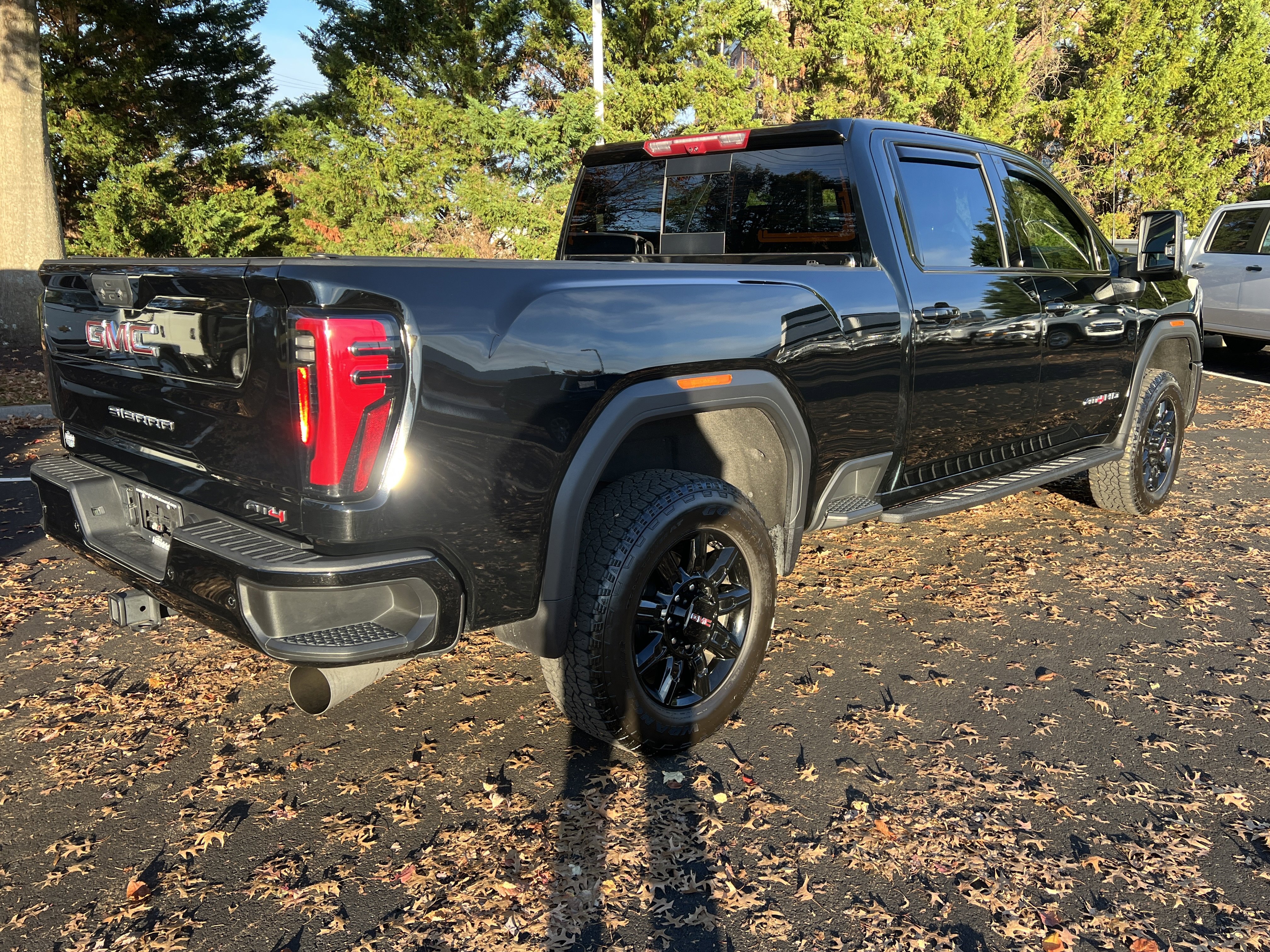 Certified 2024 GMC Sierra 2500 AT4 w/ AT4 Premium Plus Package image 10