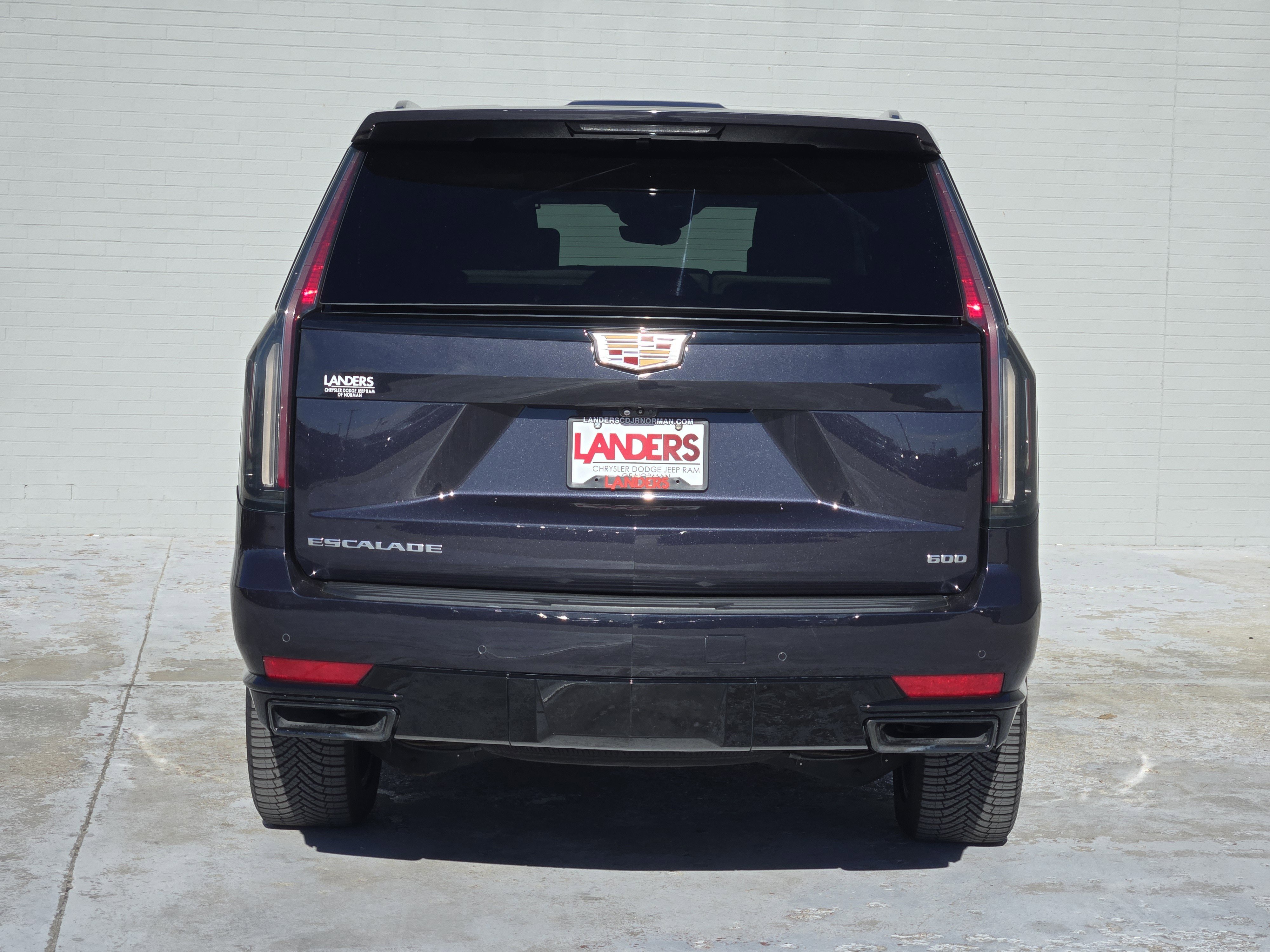 Used 2022 Cadillac Escalade Sport Platinum w/ Heavy-Duty Trailer Package image 7