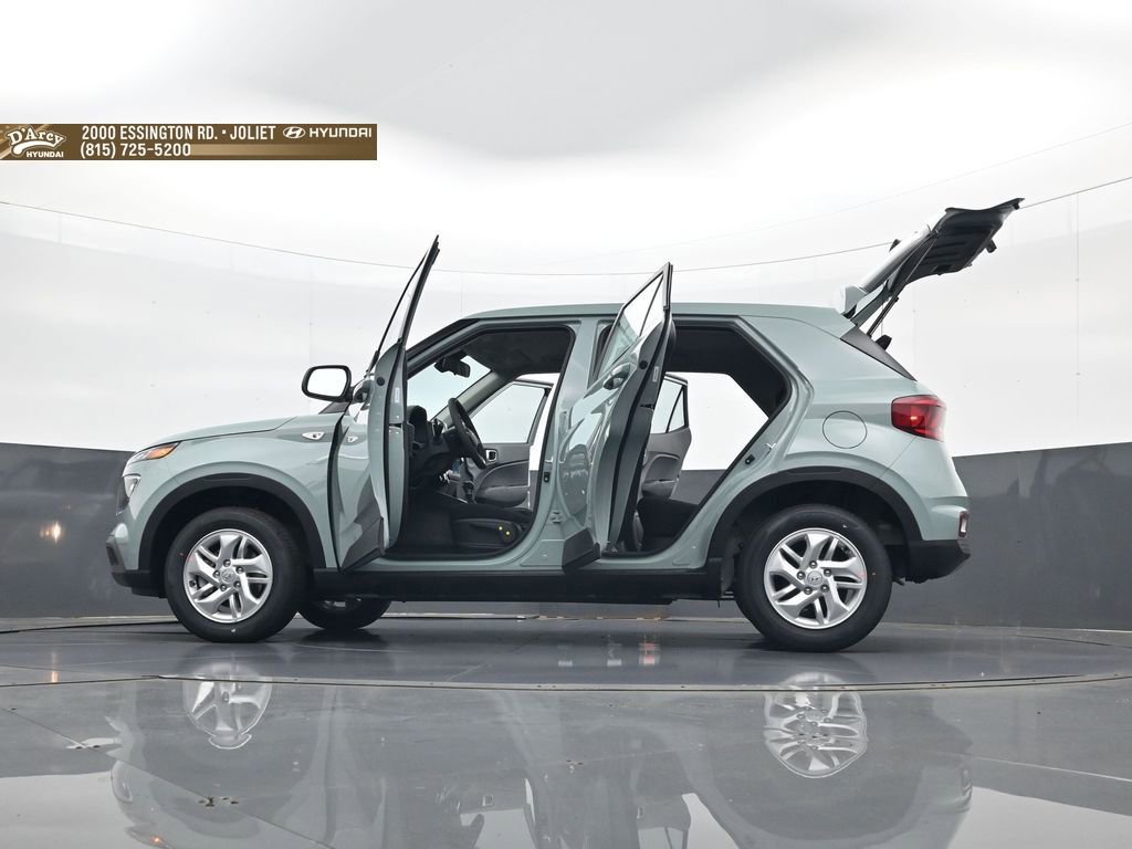 New 2026 Hyundai Venue SE FWD image 34