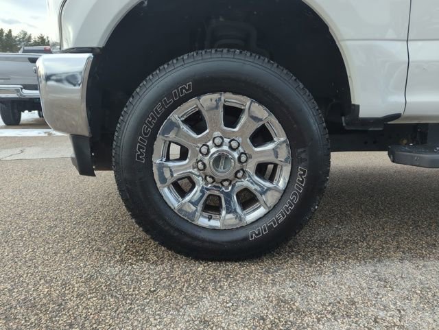 Used 2017 Ford F250 Lariat w/ Lariat Ultimate Package image 31