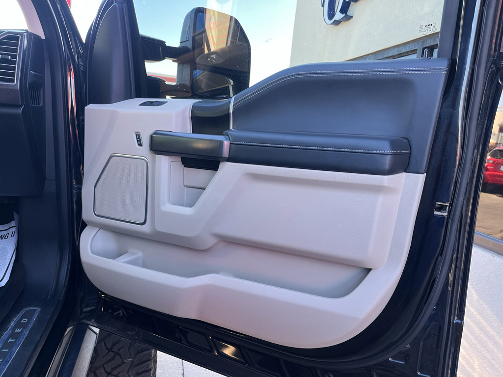 Used 2020 Ford F250 Limited w/ FX4 Off-Road Package image 15