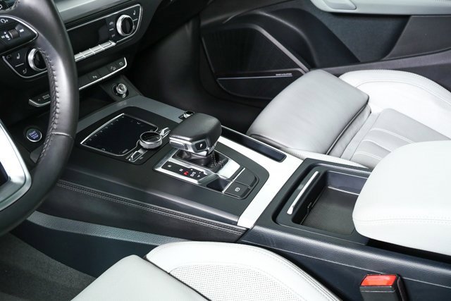 Used 2018 Audi Q5 Prestige image 17