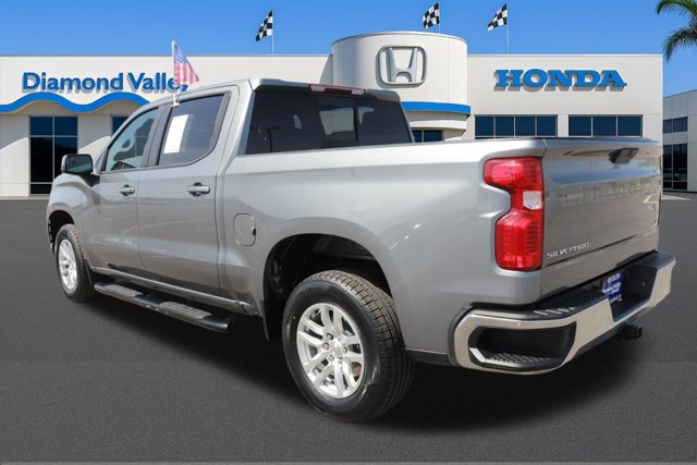 Used 2022 Chevrolet Silverado 1500 LT w/ Convenience Package II image 4