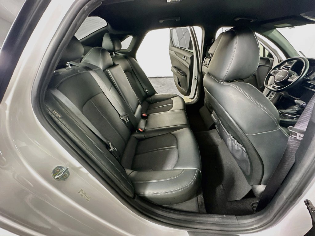 Used 2023 Kia K5 GT-Line w/ GT-Line Premium Package FWD image 12