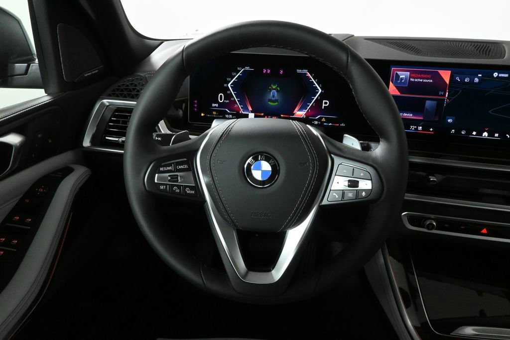 Used 2026 BMW X5 xDrive40i image 18