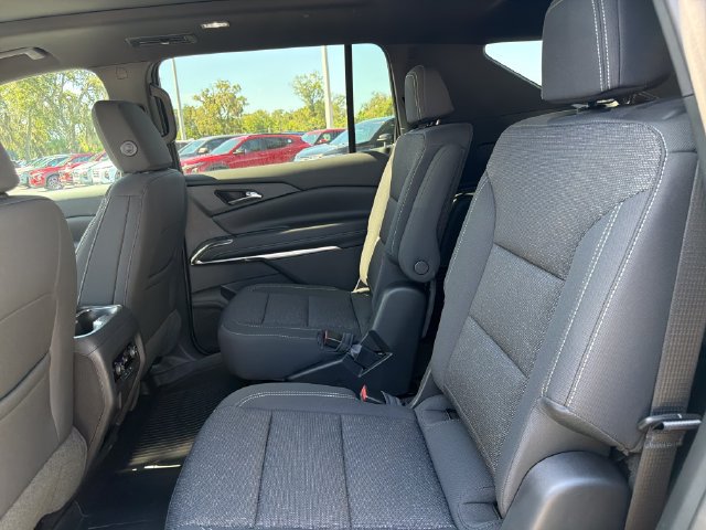 New 2027 Chevrolet Traverse LT w/ Sun and Wheel Package FWD image 20